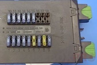 Benz Sprinter W901 W905 Fuse box photo