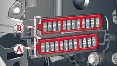 audi a6 c7 2010 2016 front passenger side cockpit fuse box