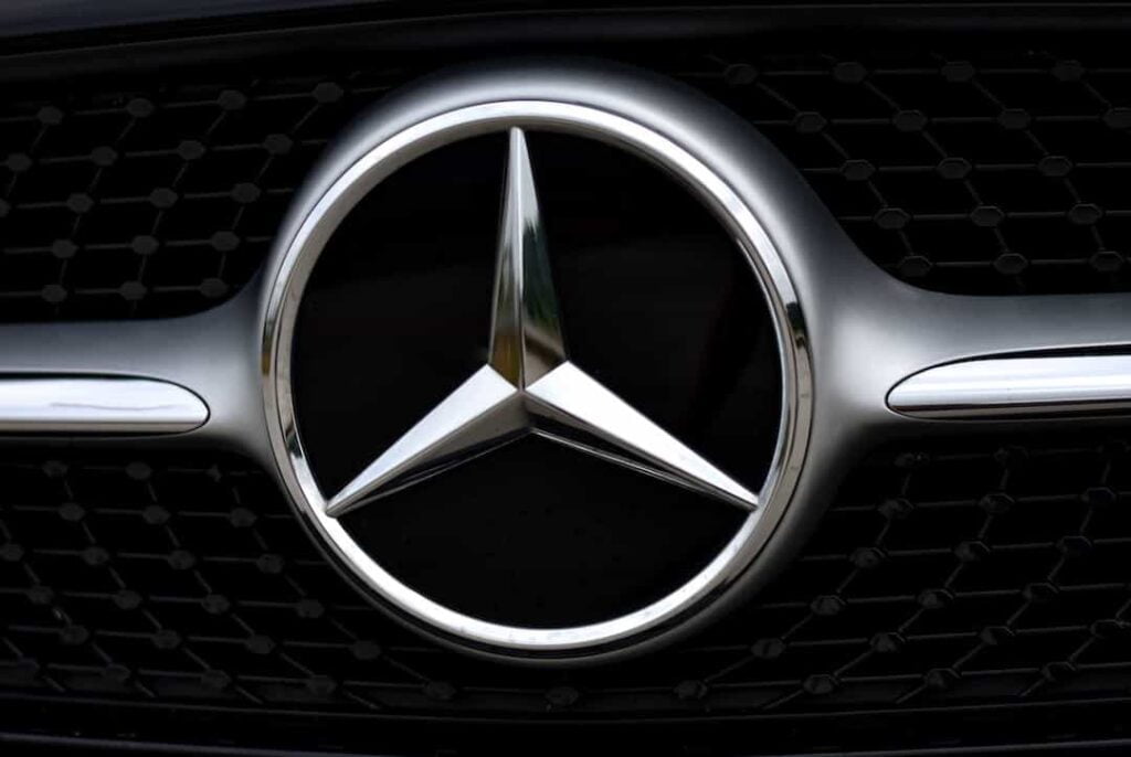 mercedes logo