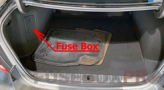 buick verano 2012 2017 tr fuse box location