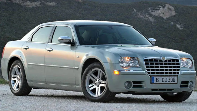 Chrysler 300:300C Mk1 or LX 2005 2010