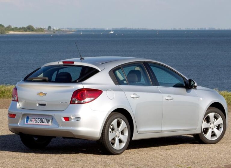 Chevrolet Cruze Hatchback 2012 2015