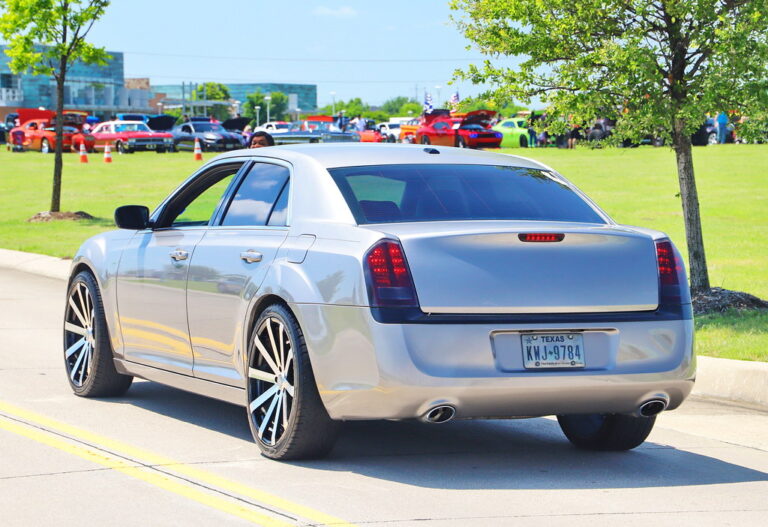 Chrysler 300C 2011 2019