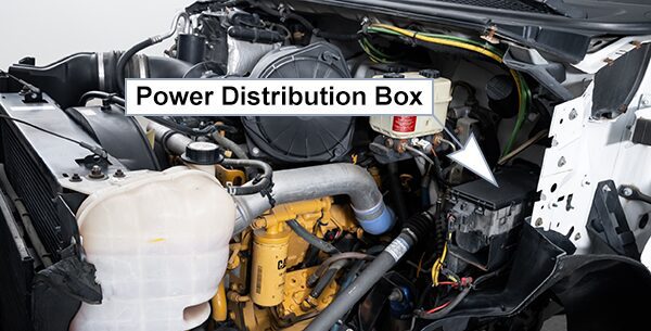 ford f-650 / 750 (2000-2015): engine compartment fuse box location